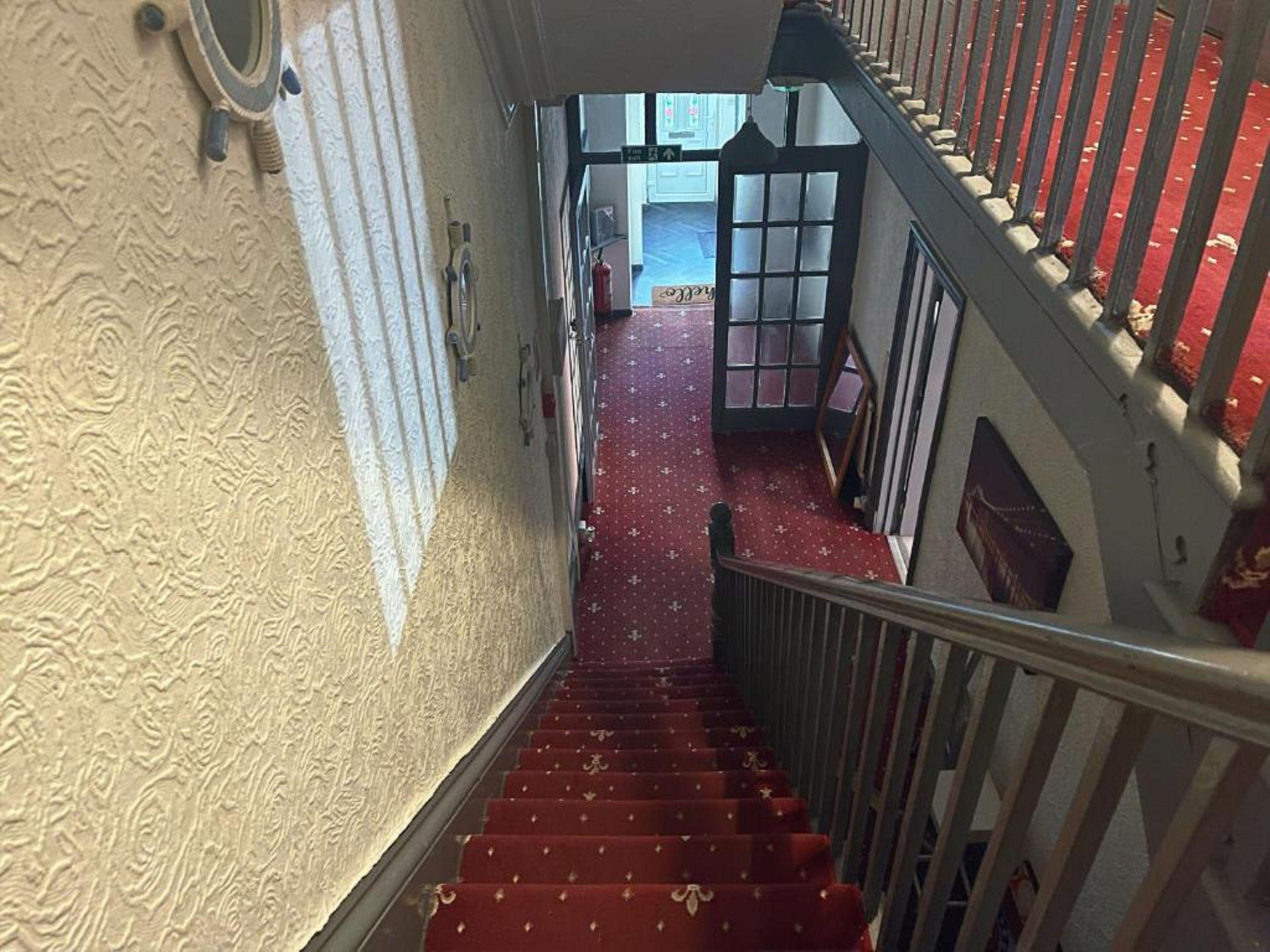 Oyo Binglea Hotel - Blackpool, Blackpool